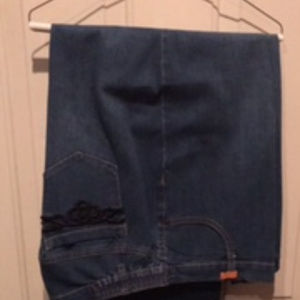 Size 18W Catherines Jeans